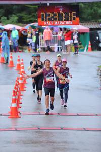 BIB: 1553, 3333
                            <button type="button" onclick="openModal(5738125)" class="btn btn-primary btn-sm float-right btn-popup" data-toggle="modal" data-target=".modal-high-quality">
                        <i class="fas fa-shopping-cart"></i> Add to Cart
                    </button>
                                            <button type="button" onclick="isThisMe(5738125, true)" class="btn btn-success btn-sm float-right btn-popup btn-isme hidden" data-toggle="tooltip" data-placement="bottom" title="นี่คือรูปของคุณใช่ไหม คลิกที่นี่เพื่อเอาเข้าอัลบั้ม">
                        <i class="fas fa-plus"></i> Add to album
                    </button>
                    <button type="button" onclick="isThisMe(5738125, false)" class="btn btn-warning btn-sm float-right btn-popup btn-isnotme hidden">
                        <i class="fas fa-ban"></i> Remove from album
                    </button>